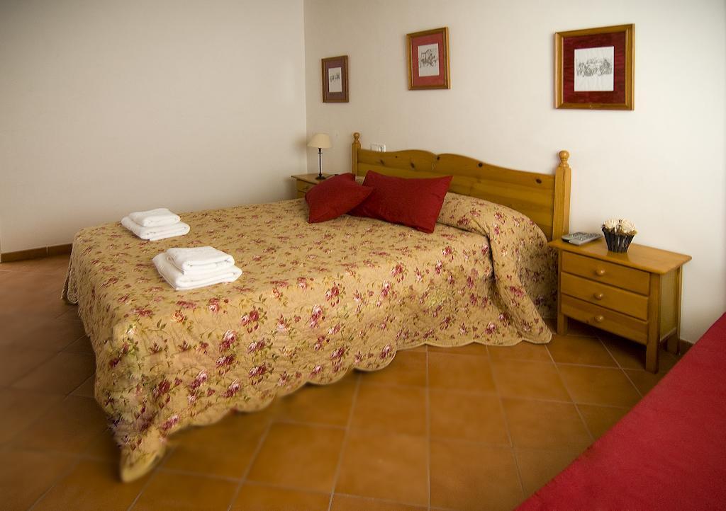 Grupoandria El Claustre De Ciutadella - Hospederia Hostel Kültér fotó